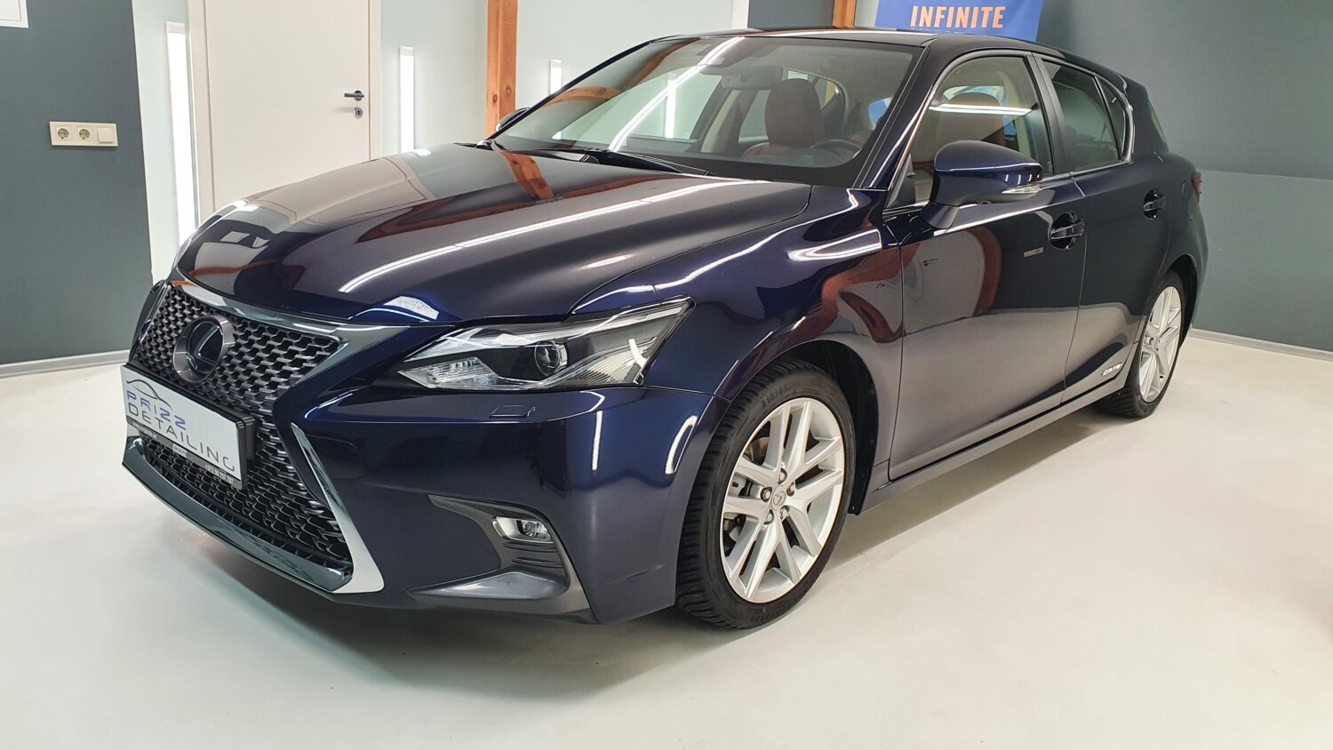 Lexus CT 200h Executive Limited Edition 1.8 73 KW - AVG Auto